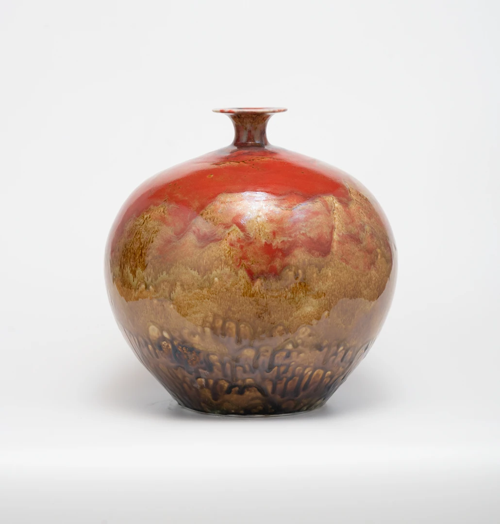 Planets Jupiter, 2024, émail sur porcelaine, 35 × 35 cm